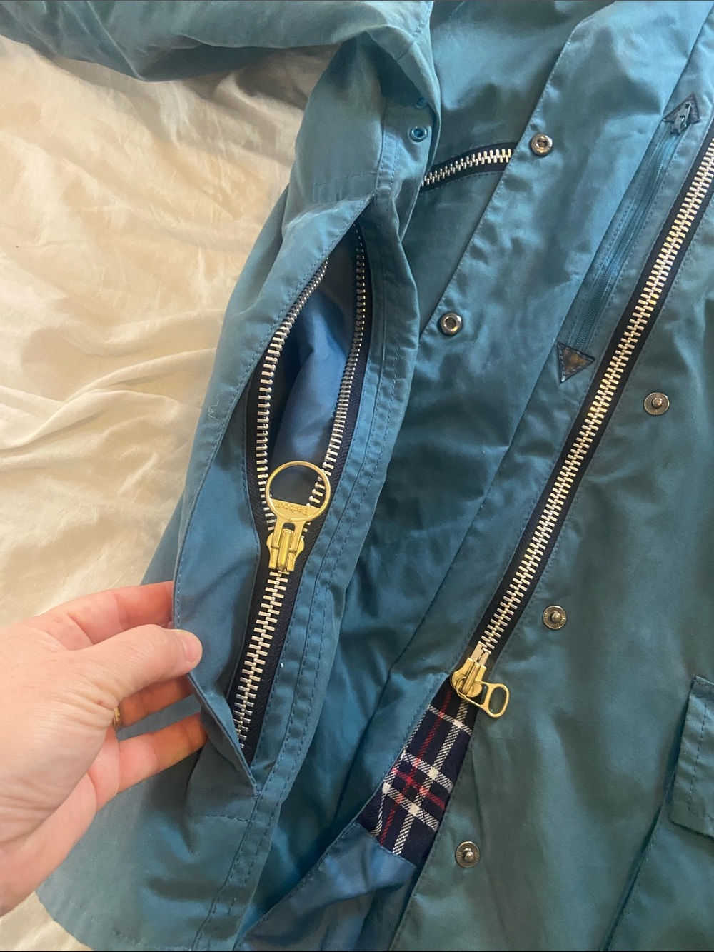 Alexa Chung Barbour Waxed Cotton Jacket with Black Corduroy Collar - Picture 14 of 16